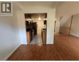 Primary Bedroom - 100 Quigley Road Unit# 14, Hamilton, ON L8K6J1 Photo 7