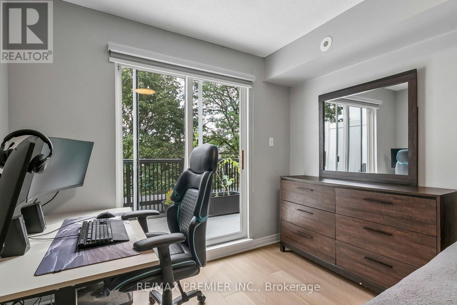 #2152 105 GEORGE APPLETON WAY - 20