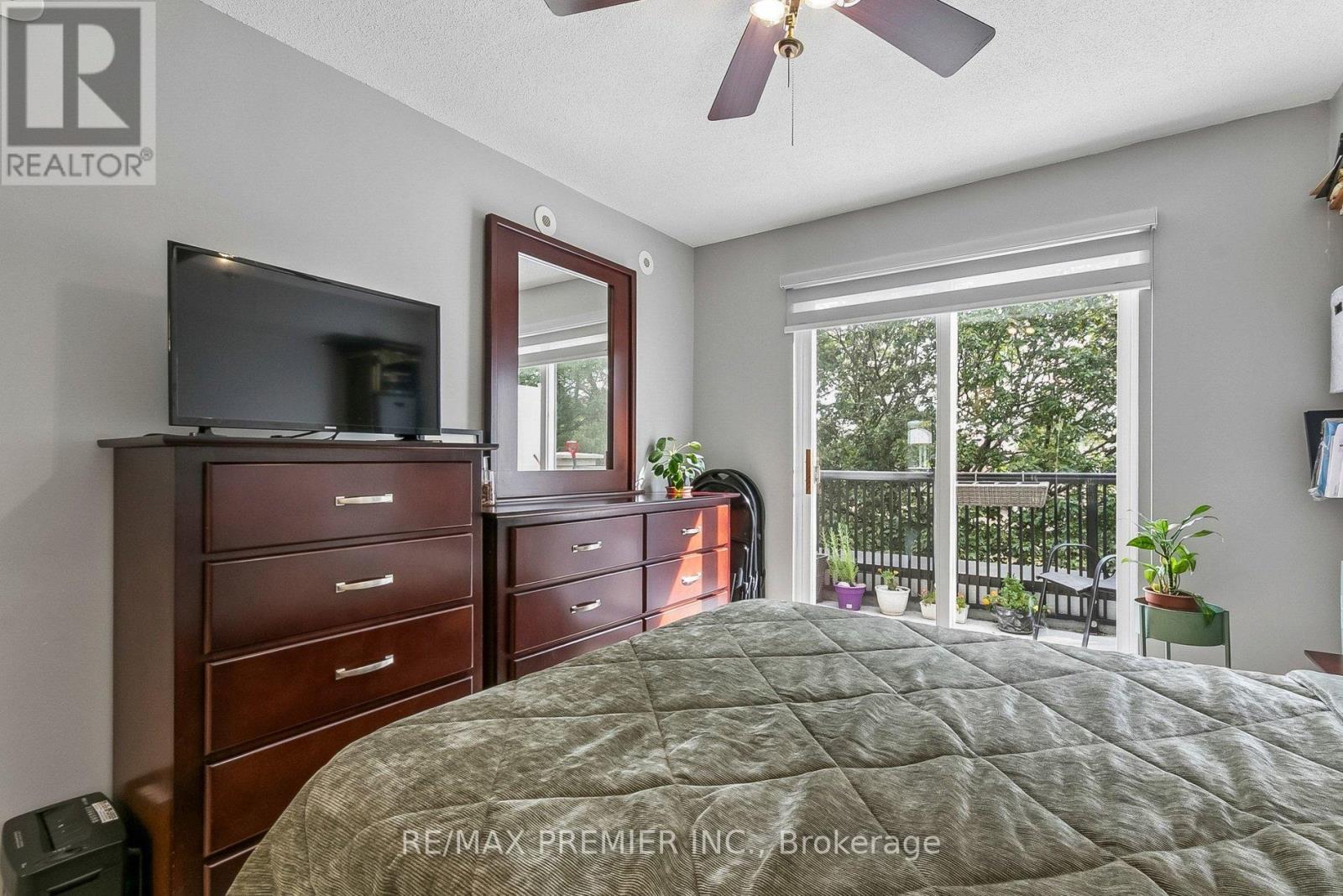 #2152 105 GEORGE APPLETON WAY - 24