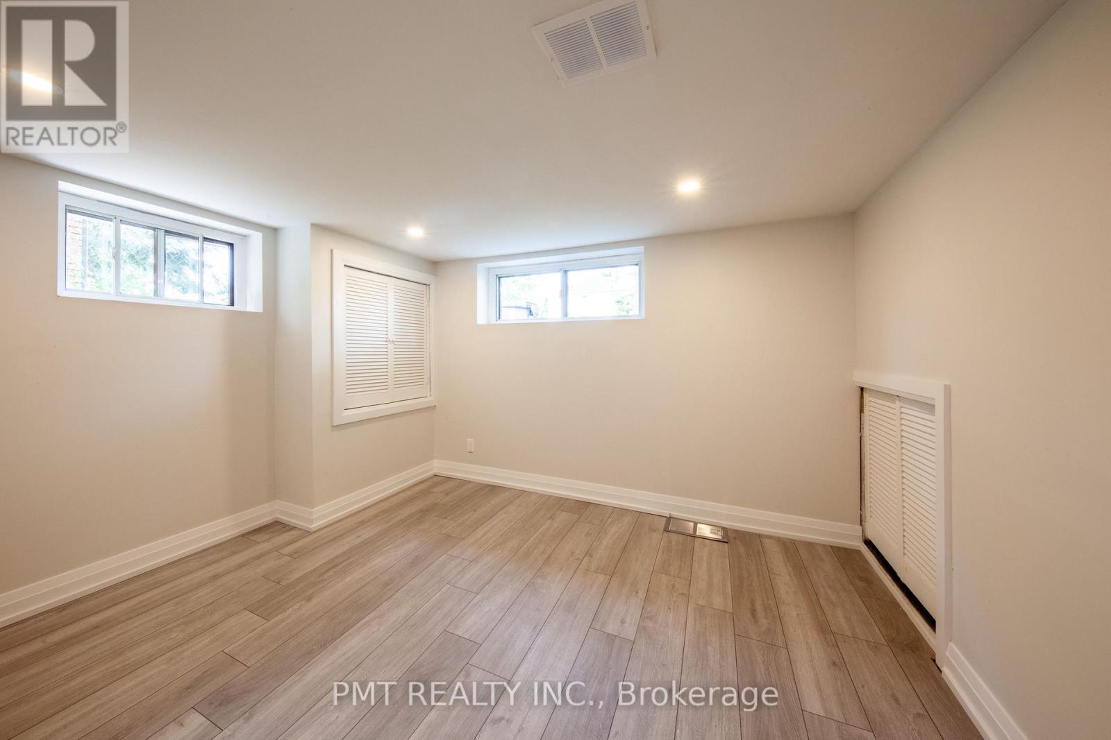 BASEMENT - 34 ROBINDALE AVENUE, Toronto (Alderwood) — photo 4