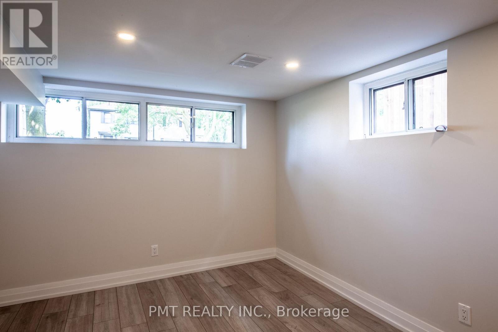 BASEMENT - 34 ROBINDALE AVENUE, Toronto (Alderwood) — photo 5