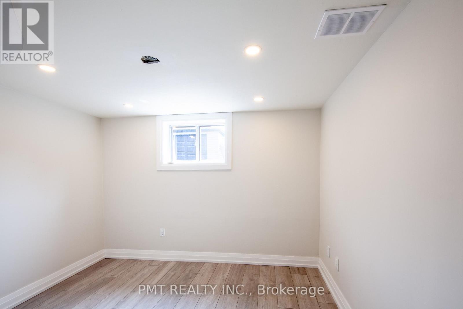 BASEMENT - 34 ROBINDALE AVENUE, Toronto (Alderwood) — photo 6