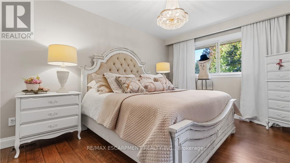517 ROSEDALE CRESCENT - 25