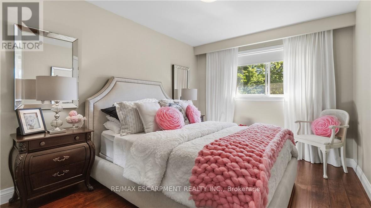 517 ROSEDALE CRESCENT - 30