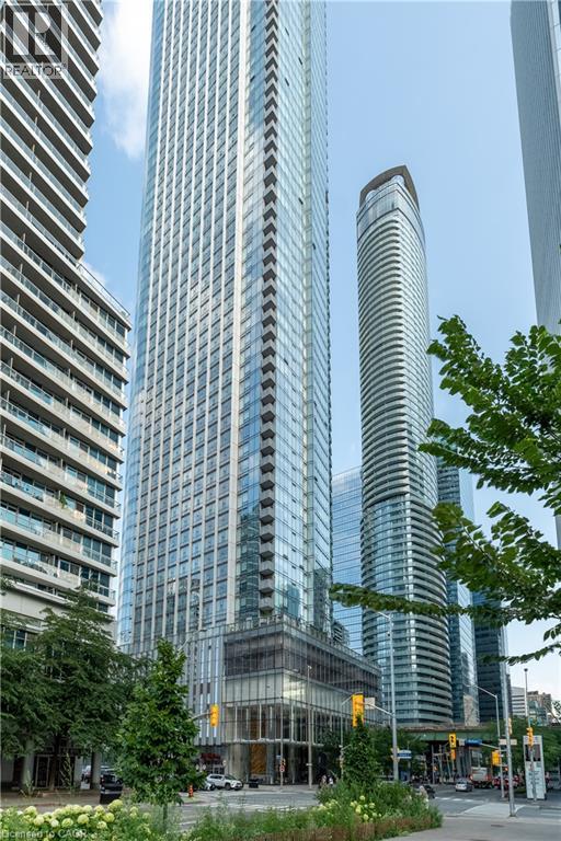 Photo of 10 YORK Street