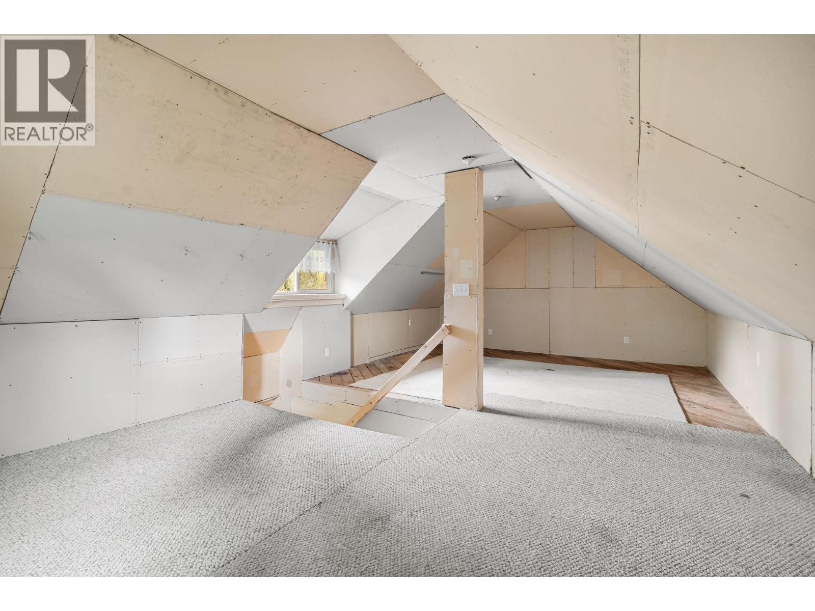 309 1st Avenue NW - Image 26