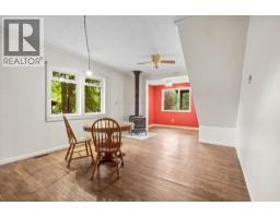 309 1st Avenue Nw, Nakusp, BC V0G1R0 Photo 10