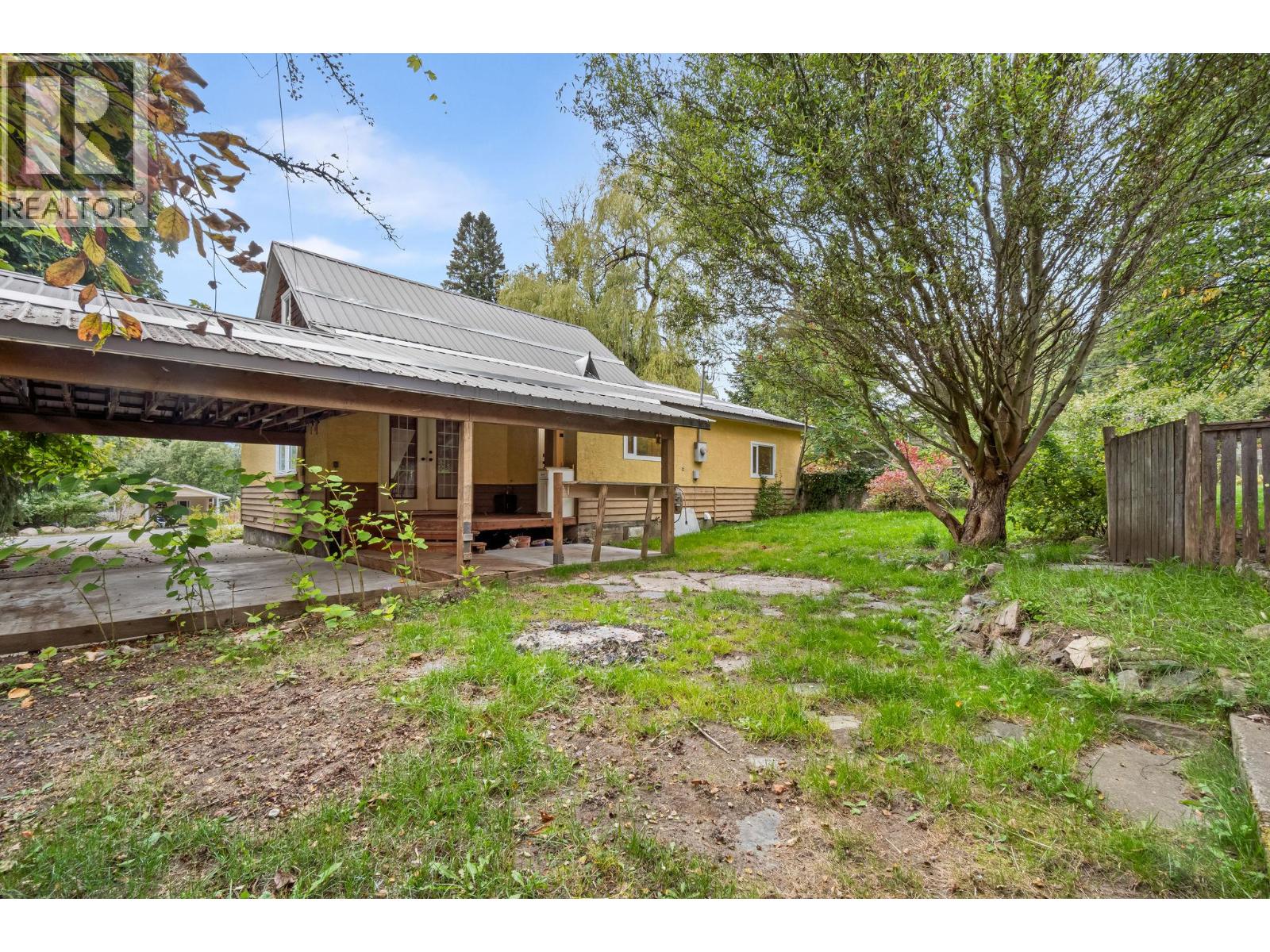 309 1st Avenue NW - 2