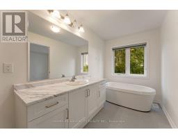 210 Broadacre Drive, Kitchener, ON N0B2E0 Photo 37
