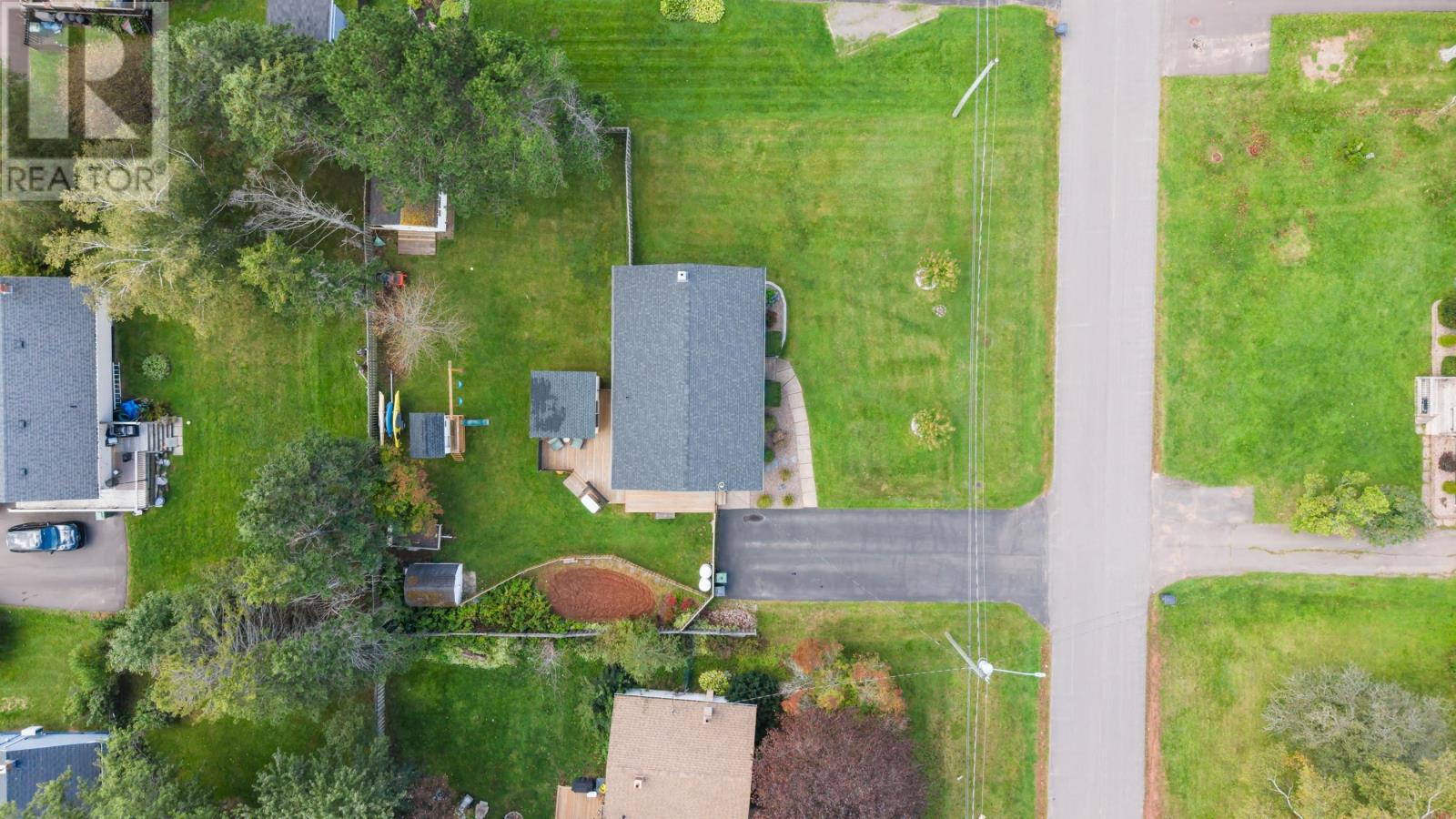 10 Dale Drive - 41