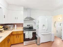 636 St Charles Street, Winnipeg, MB R2Y1S2 Photo 14