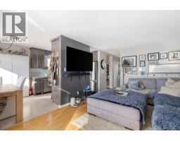 Kitchen - 128 Cornwall Drive, Fort Mcmurray, AB T9K1B6 Photo 10