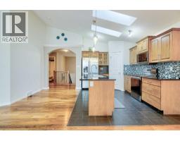 544 Couleesprings Crescent S - photo 13