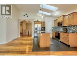544 Couleesprings Crescent S - photo 15