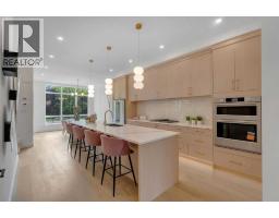Bedroom - 2136 5 Avenue Nw, Calgary, AB T2N0S5 Photo 13