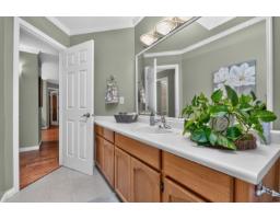 8662 161 Street, Surrey, BC V4N1B1 Photo 19
