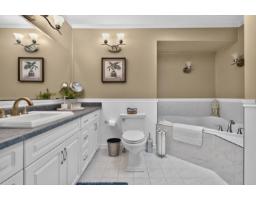 8662 161 Street, Surrey, BC V4N1B1 Photo 24