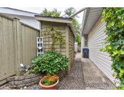 8662 161 Street, Surrey, BC V4N1B1 Photo 40