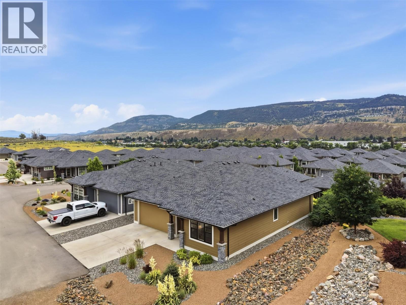 #140 641 SHUSWAP Road E - 47