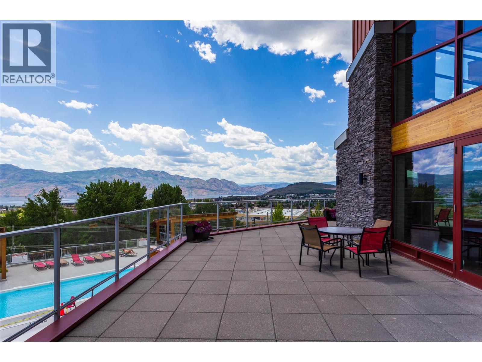 #409 3205 Skyview Lane - 35
