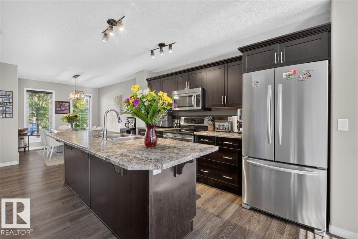 2235 76 ST SW - 16