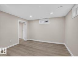 11645 90 St Nw, Edmonton, AB T5B3Y3 Photo 29