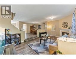 Living room - 1562 Litchfield Road, Oakville, ON L6H5P3 Photo 11