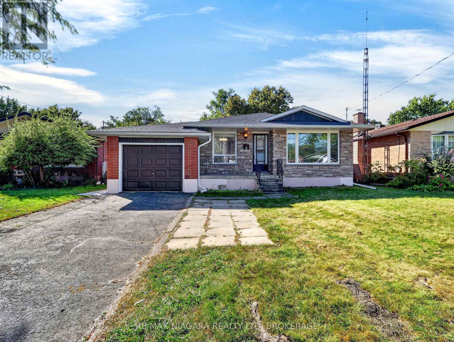 82 REGENT DRIVE - 1