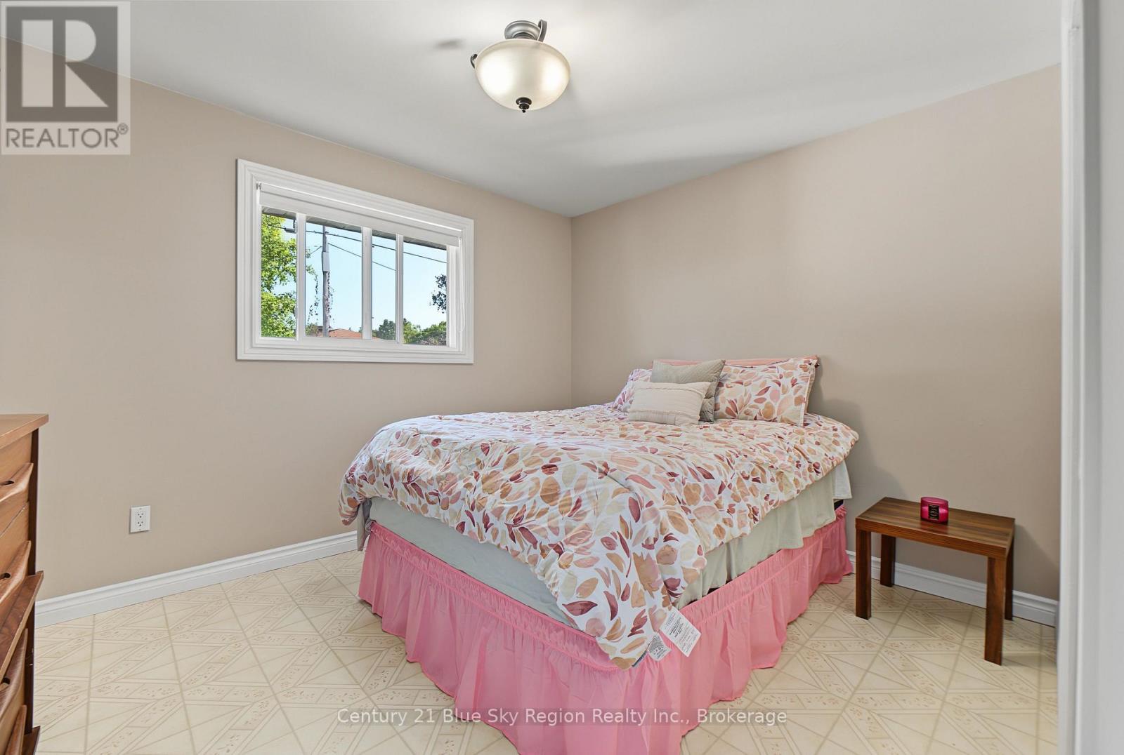 72 VAN HORNE CRESCENT - 15
