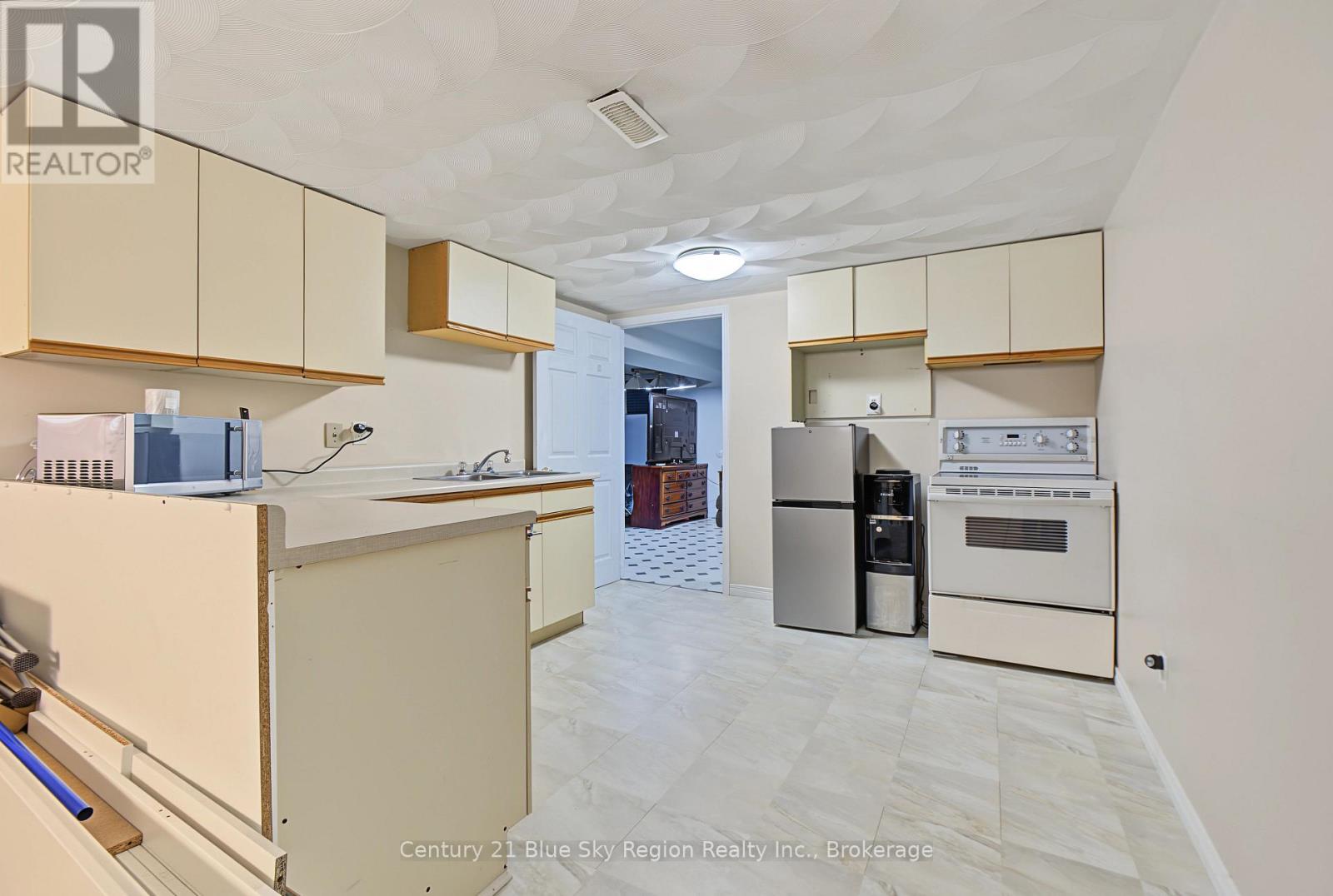 72 VAN HORNE CRESCENT - 20