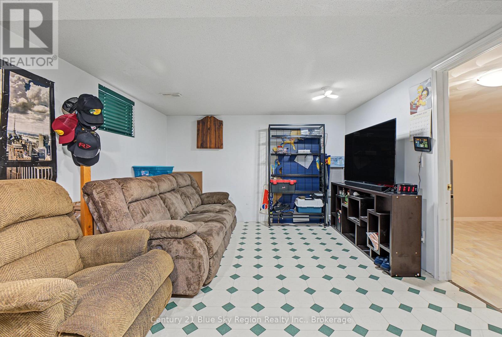 72 VAN HORNE CRESCENT - Image 22
