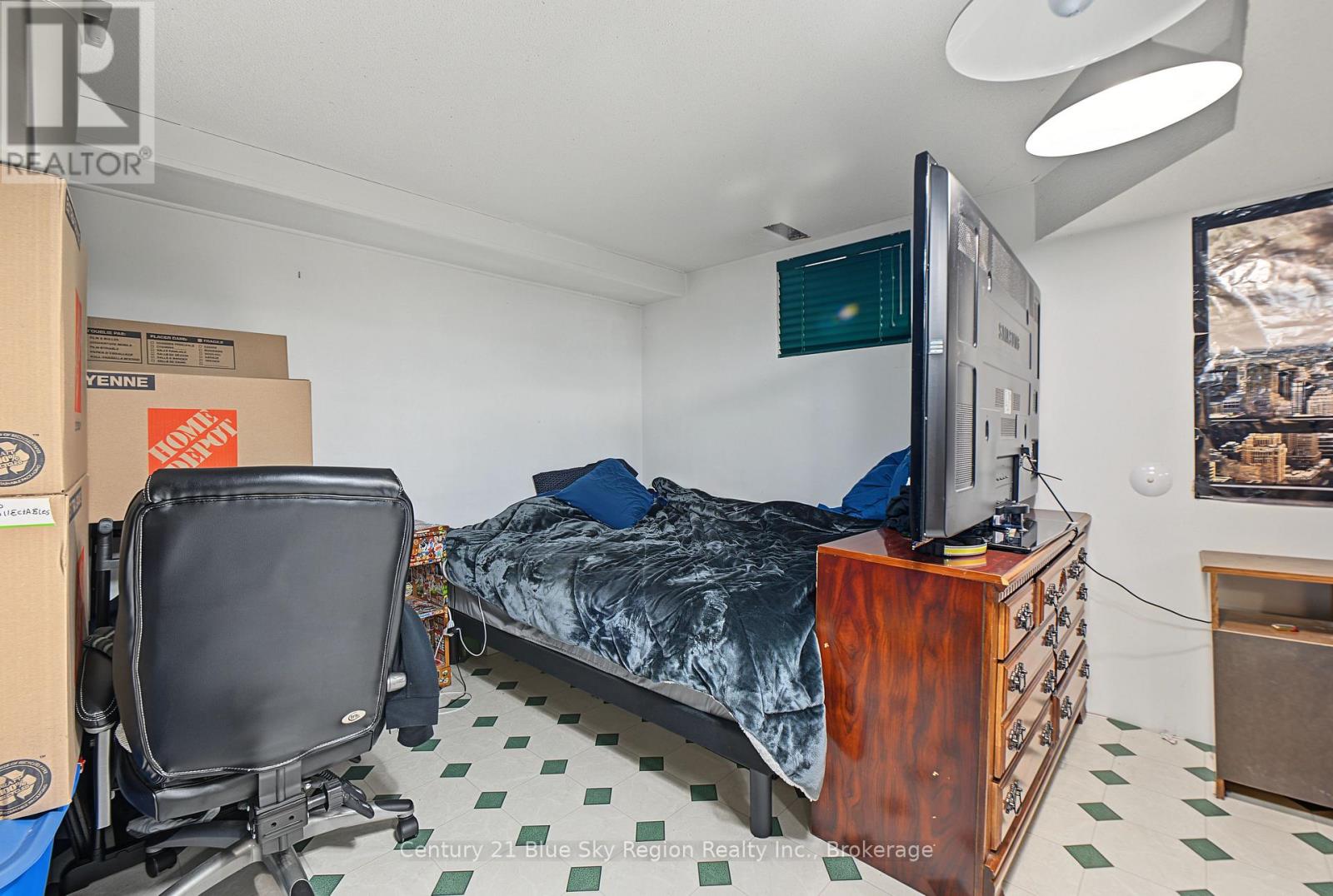 72 VAN HORNE CRESCENT - 23