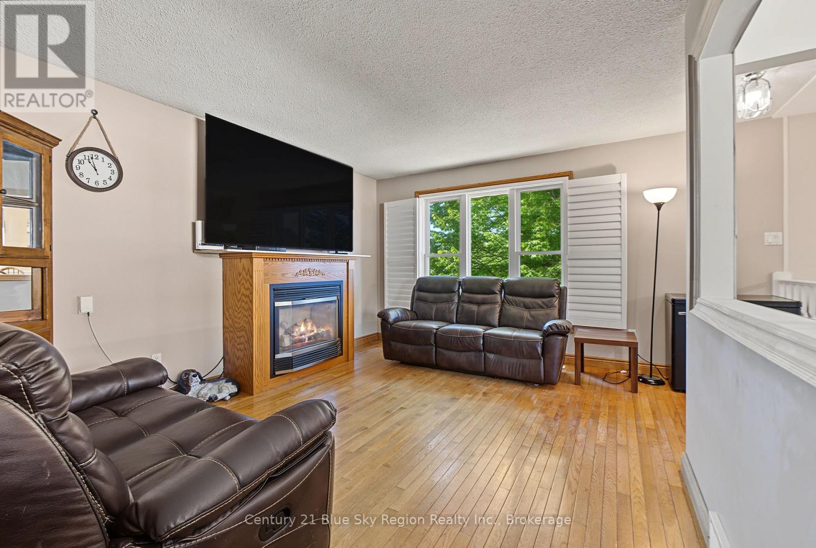 72 VAN HORNE CRESCENT - 8