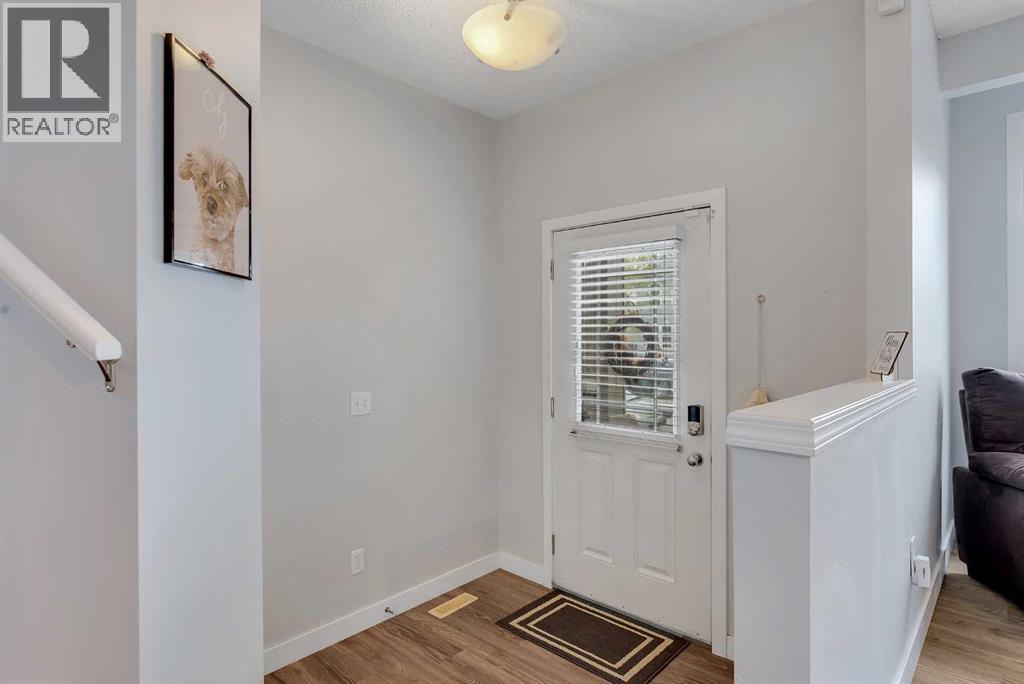 133 Covebrook Close NE - photo 2