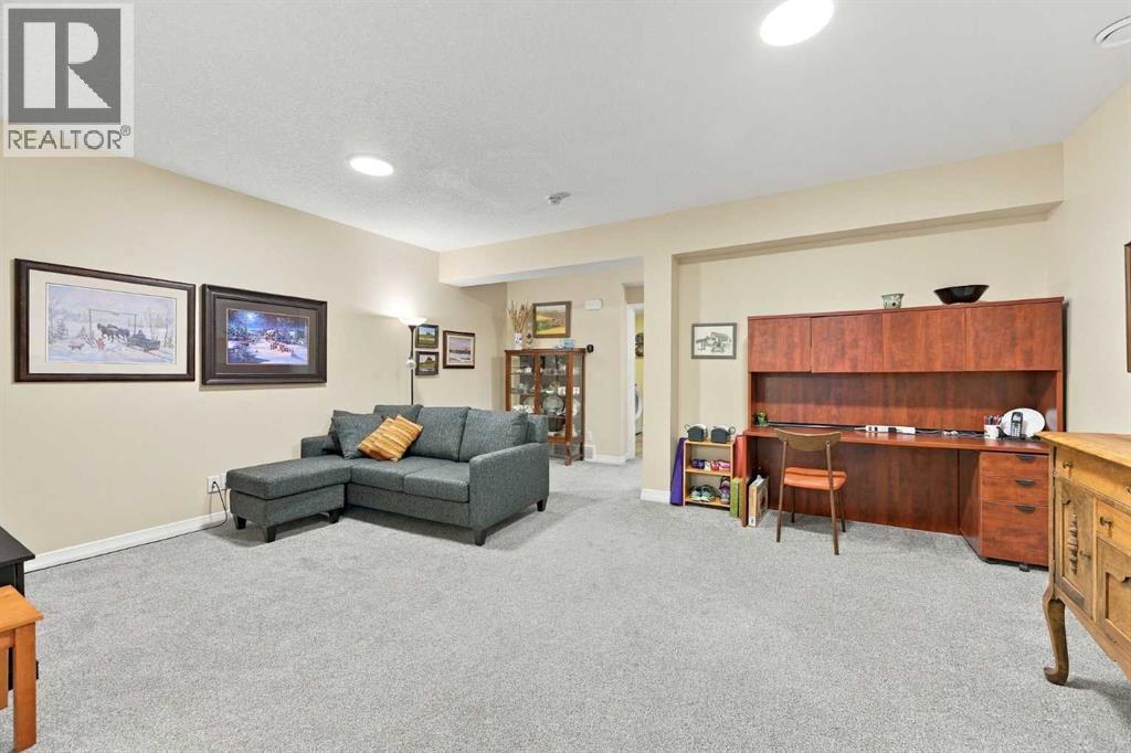 1911 Mahogany Boulevard SE - photo 31