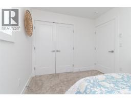 1 10485 Resthaven Dr, Sidney, BC V8L3H6 Photo 23