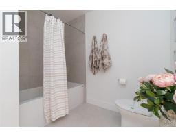 1 10485 Resthaven Dr, Sidney, BC V8L3H6 Photo 26