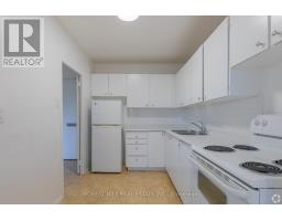 207 - 32 Clayland Drive, Toronto, ON M3A2A5 Photo 7