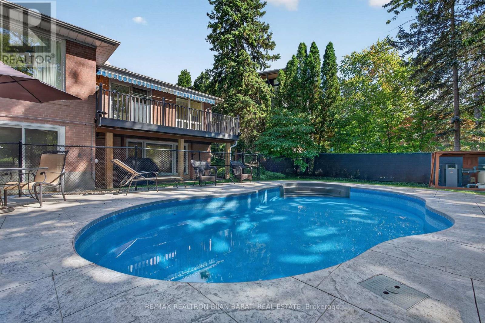 22 BRUCEDALE CRESCENT - Image 45