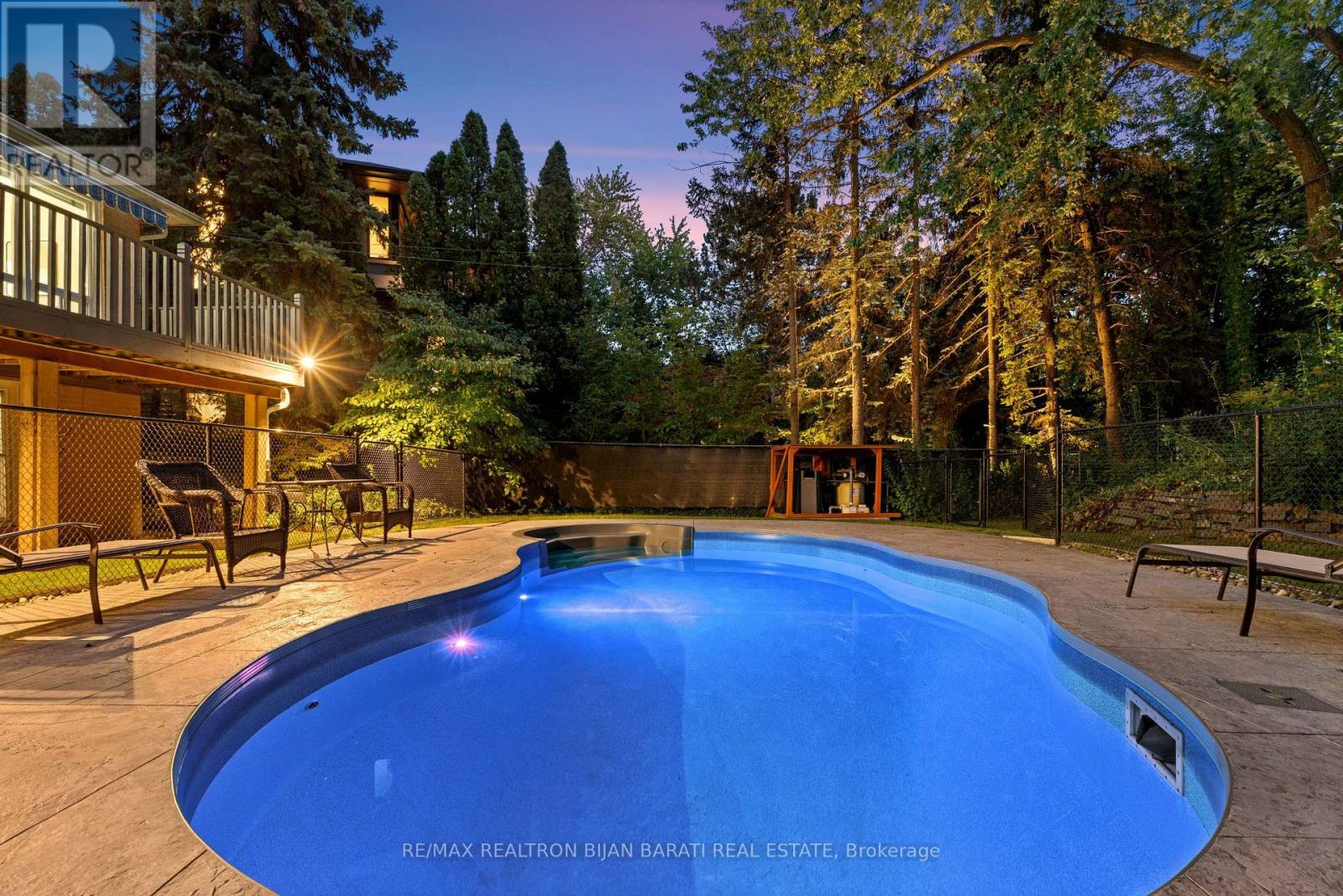 22 BRUCEDALE CRESCENT - Image 46