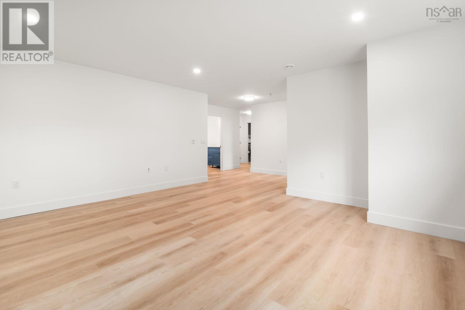 17 Idella Lane - 15