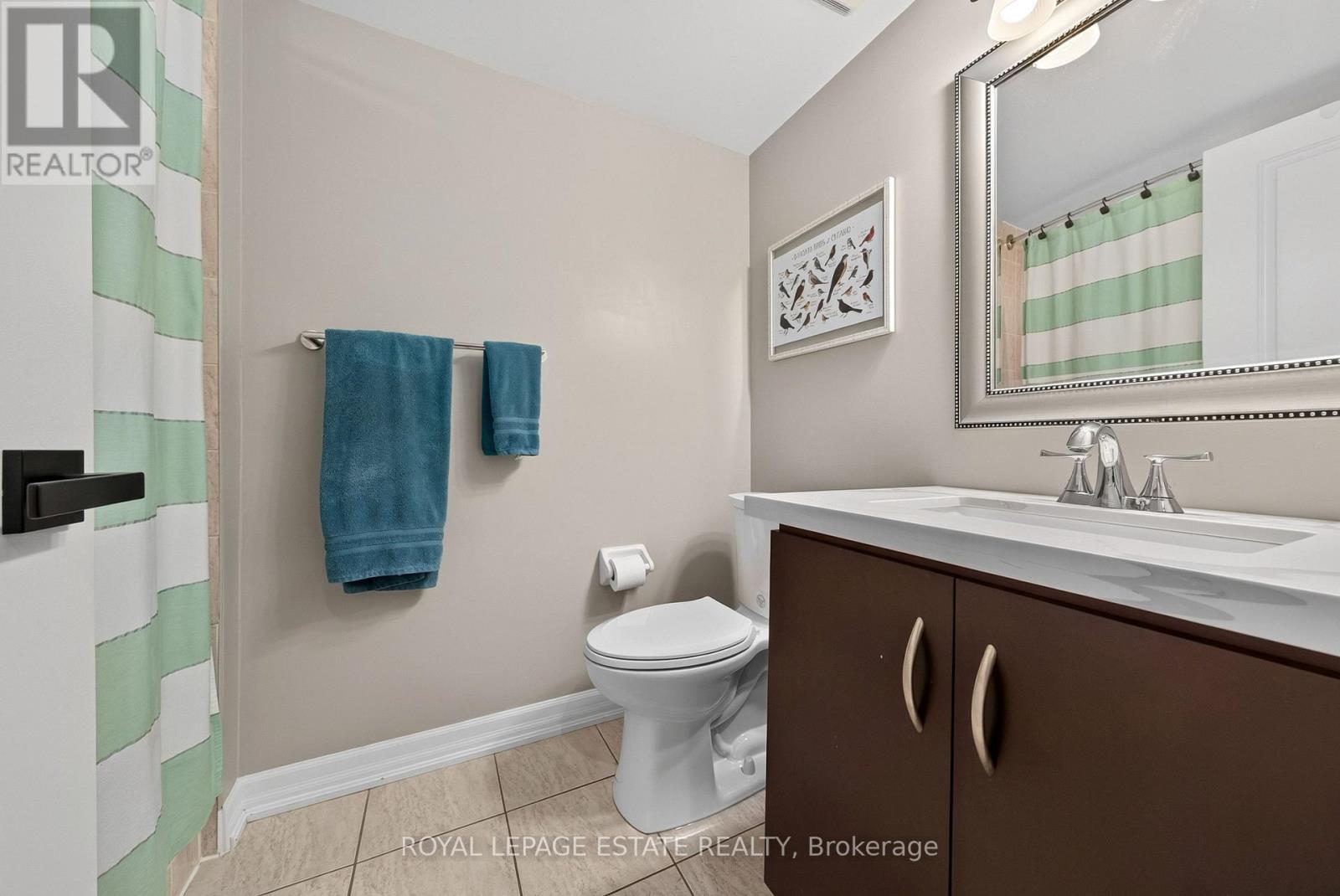2112 DUNDAS STREET E - 16