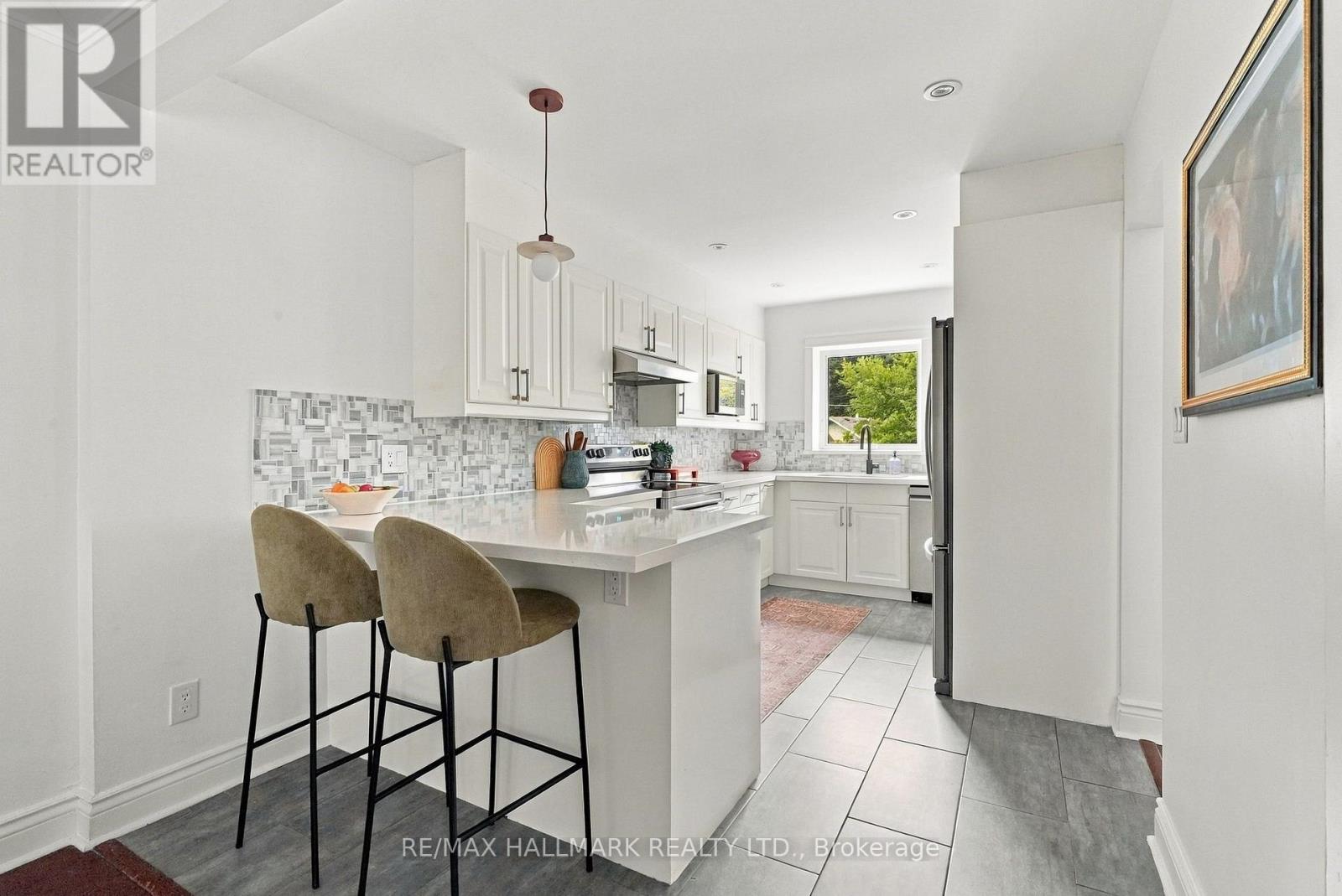 91 GLEN DAVIS CRESCENT - 9
