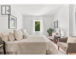 91 Glen Davis Crescent, Toronto, ON M4E1X7 Photo 15