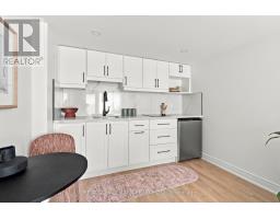 91 Glen Davis Crescent, Toronto, ON M4E1X7 Photo 25