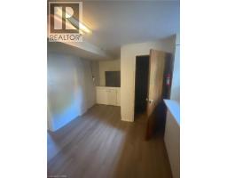 20 Cardill Crescent N, Waterloo, ON N2L3Y6 Photo 10