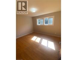 20 Cardill Crescent N, Waterloo, ON N2L3Y6 Photo 16