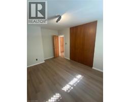 20 Cardill Crescent N, Waterloo, ON N2L3Y6 Photo 20