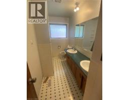 20 Cardill Crescent N, Waterloo, ON N2L3Y6 Photo 23