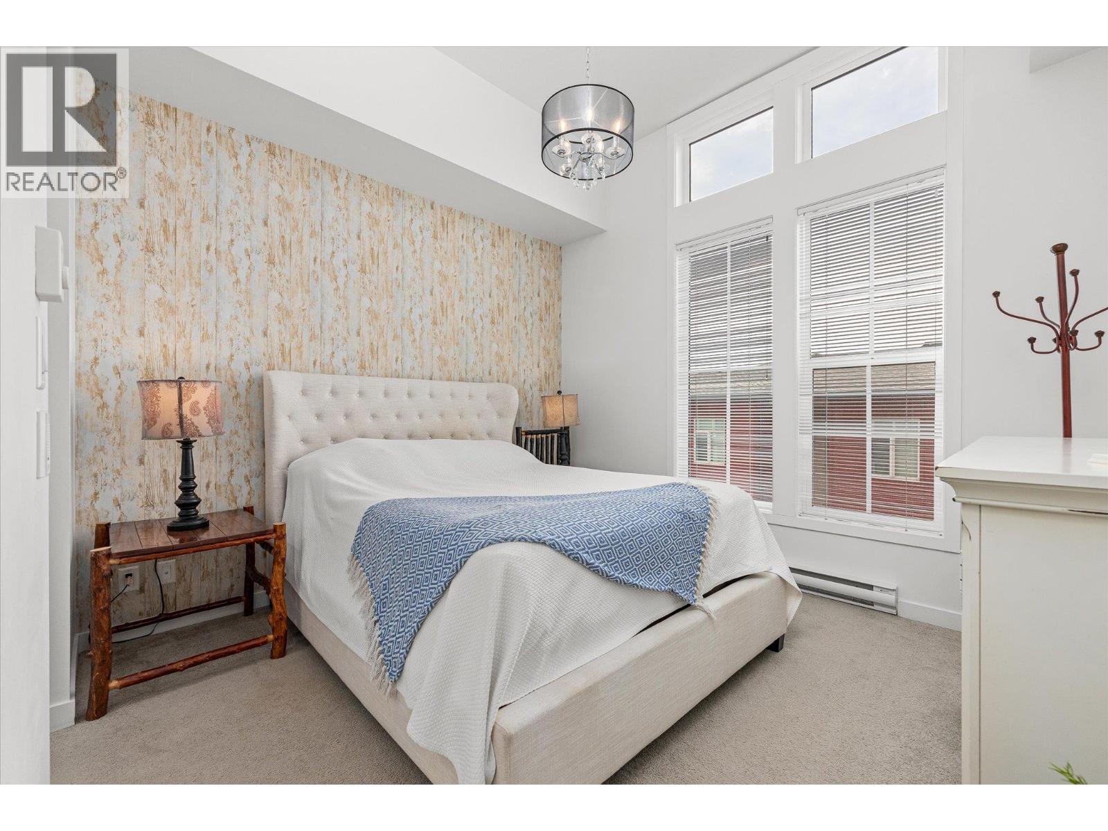 #PH06 1775 Chapman Place - 11